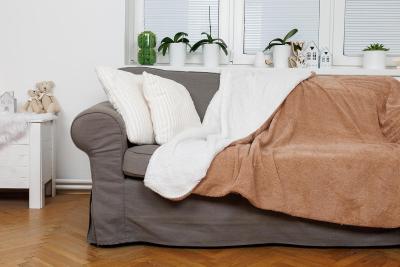 Deka OVEČKA® - COZY 150x200 cm – ČOKOLÁDOVÁ
