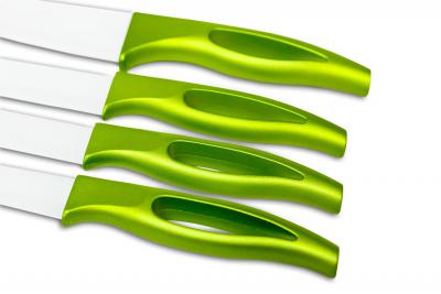 Sada 4 nožů s keramickou čepelí + stojan